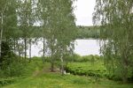 Karhunpesän terasseilta ja parvekkeilta avautuu sykähdyttävä järvi-ja metsämaisema. Kuva: Tia Yliskylä