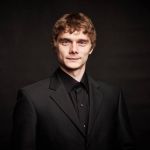 Pianisti Margus Riimaa on tuttu Inkalan konserttivieraille.